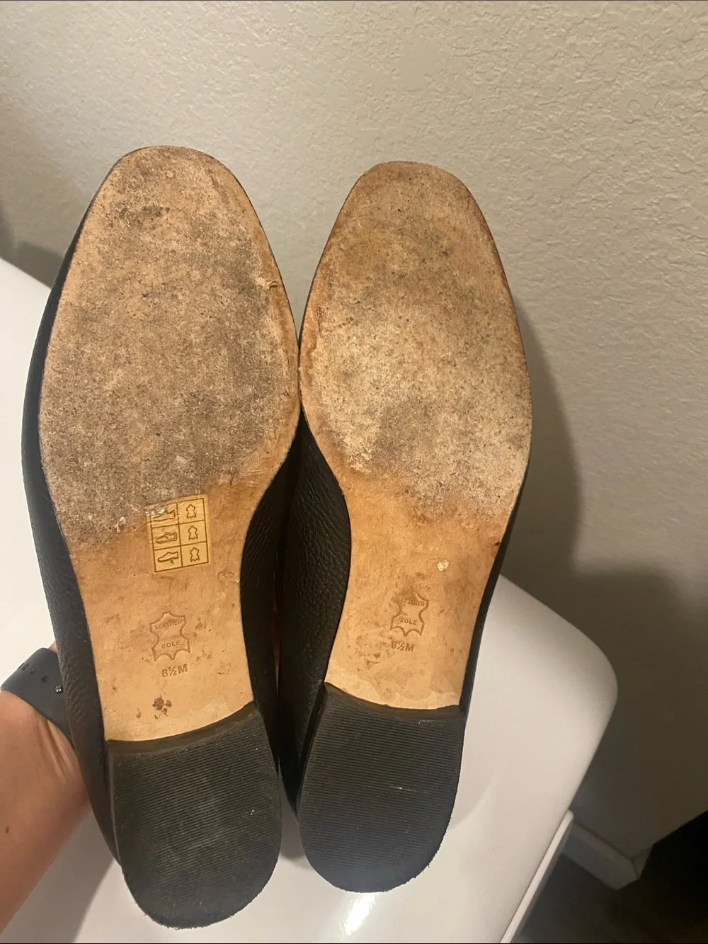 Tory Burch Black Leather Loafers with Gold Chain Hardware